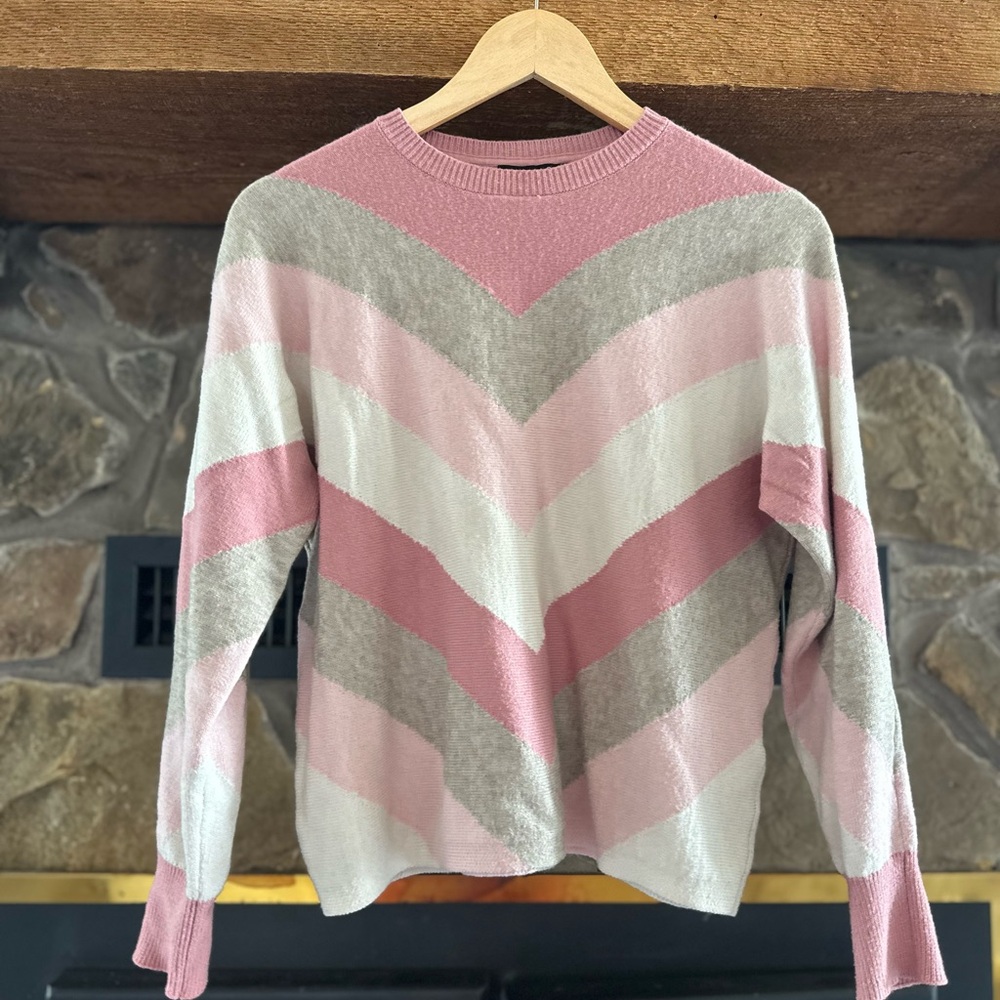 Charlie B Chevron Knit Sweater Women’s Petite Small Pink Gray
